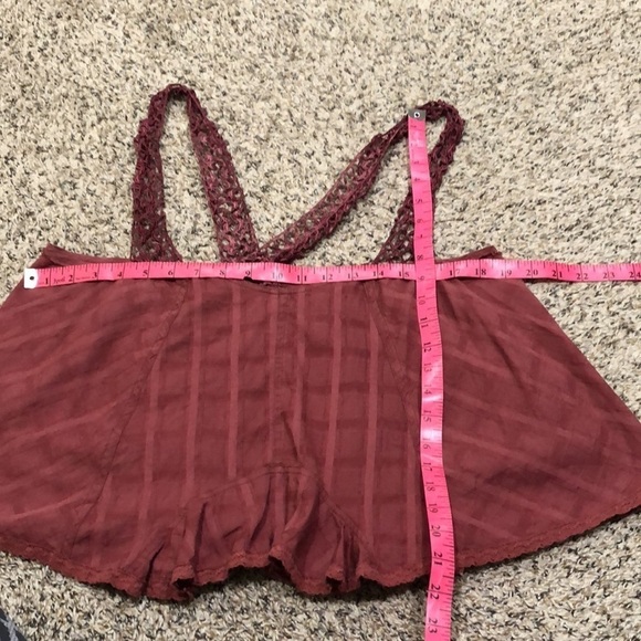 Free People New Romantics Tank Top Size Medium Burgundy Red Lace - Picture 7 of 7